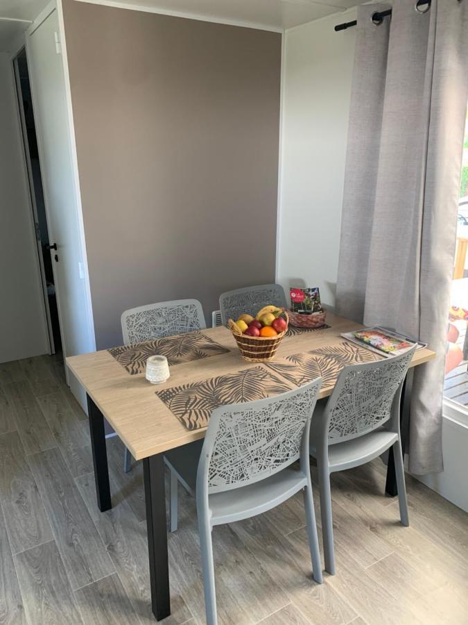 Le Mobilhome De Evelyne Et Serge Lit-et-Mixe Εξωτερικό φωτογραφία